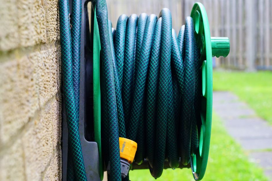 Csavarodásmentes locsolótömlő, 20 méter